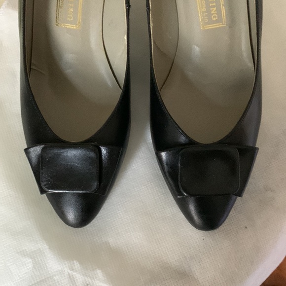 CHARMING 2.5” heels formal leather shoes. - Picture 2 of 10